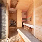 Relax And Happiness Private Jacuzzi *