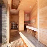 Relax And Happiness Private Jacuzzi