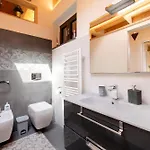 Relax And Happiness Private Jacuzzi Perledo