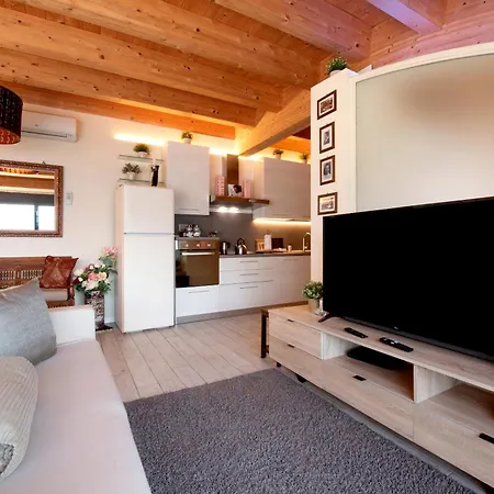 Holiday home Relax And Happiness Private Jacuzzi *