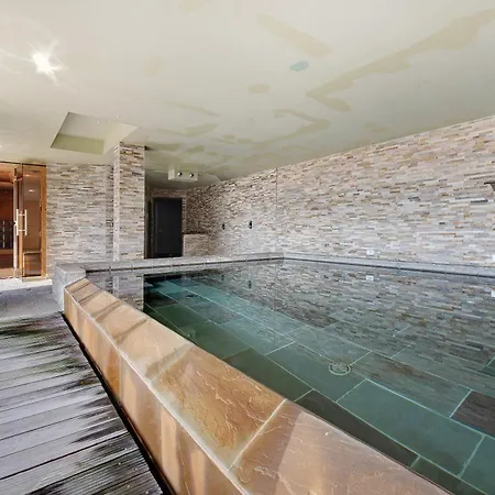 Дом отдыха Relax And Happiness Private Jacuzzi Перледо